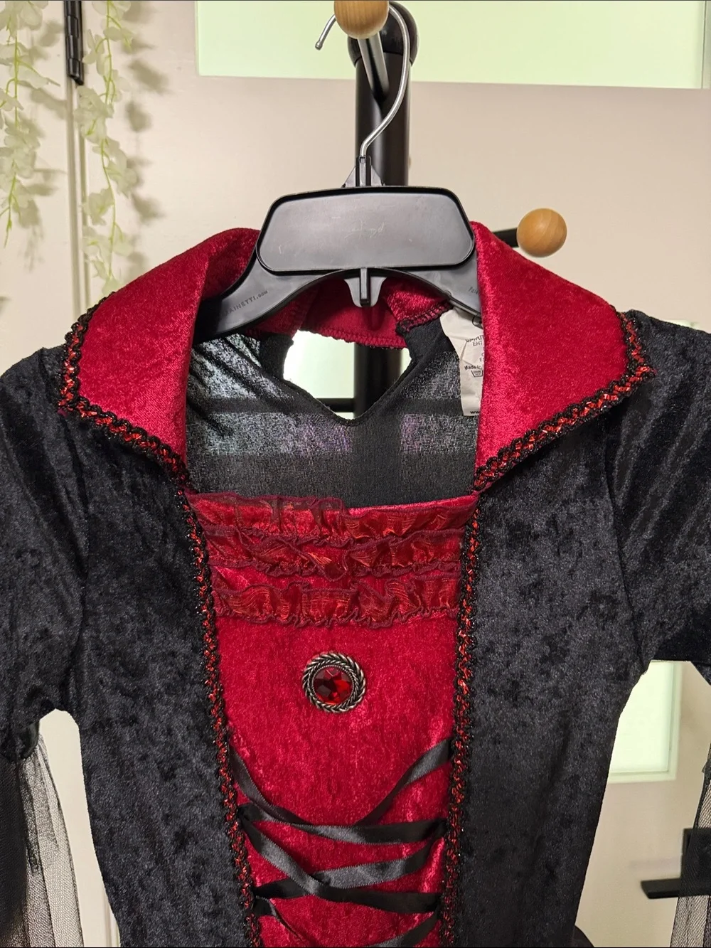 Kids Red and Black Vampire Princess Costume - Brand Unspecified